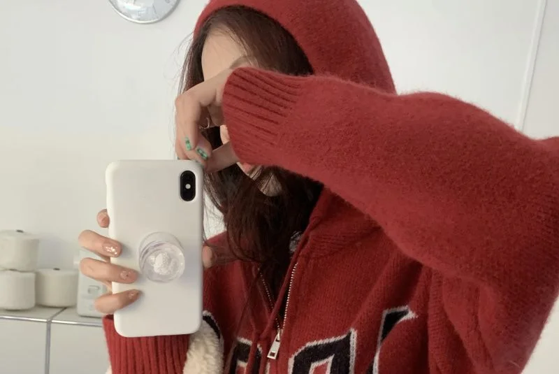 Aesthetic Drawstring Hooded Long-Sleeve Knit Zip Jacket YP847
