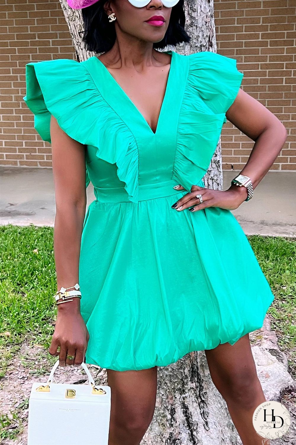 Black Plus Size Casual Sweet Solid Hollowed Out Flounce V Neck Bud