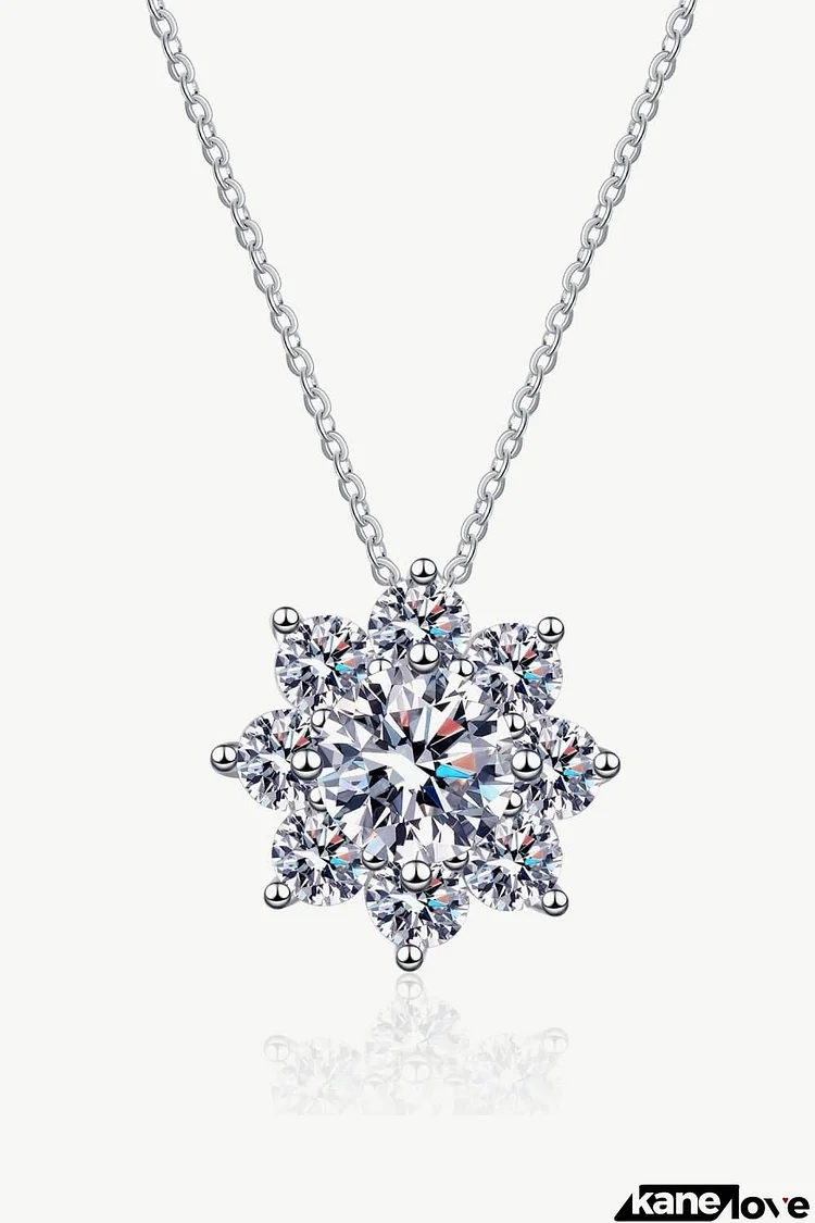 1 Carat Moissanite Floral-Shaped Pendant Necklace