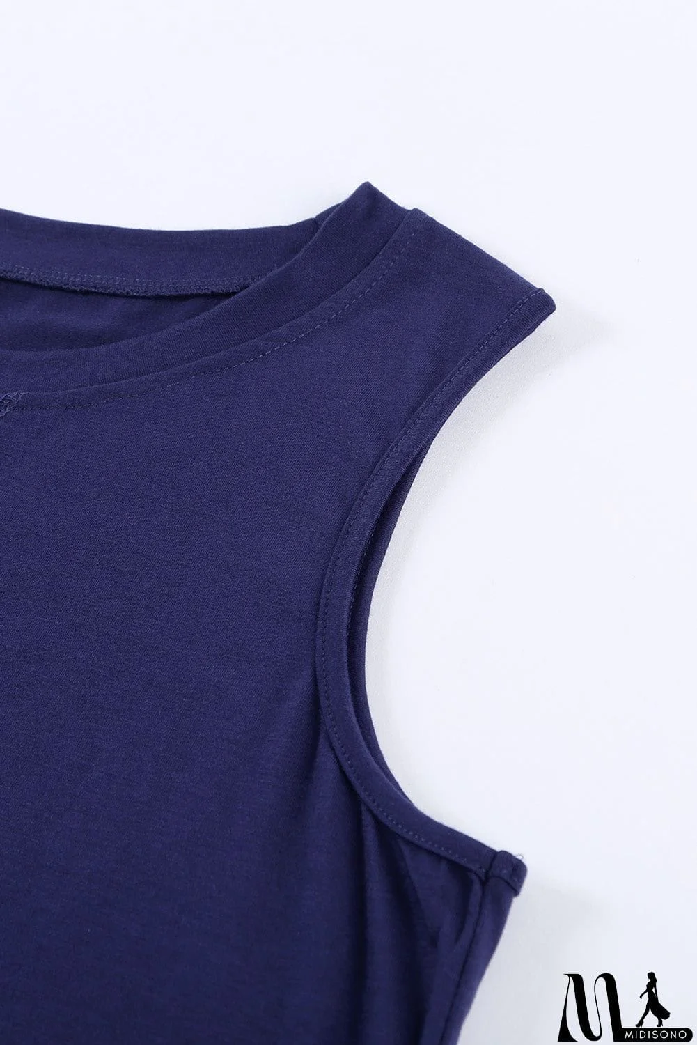 MidiSono - Solid Color Crew Neck Tank