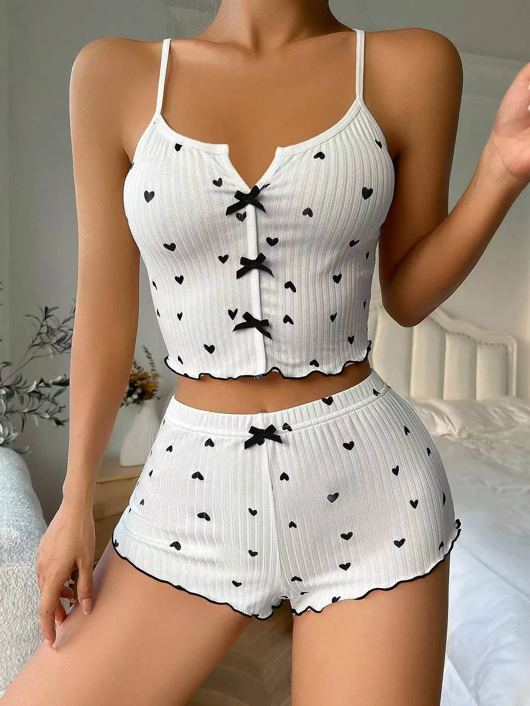 Uveng 2025 New Heart-Shaped Print Bump Color Home Clothes Front Laming Fork With Pajamas Set