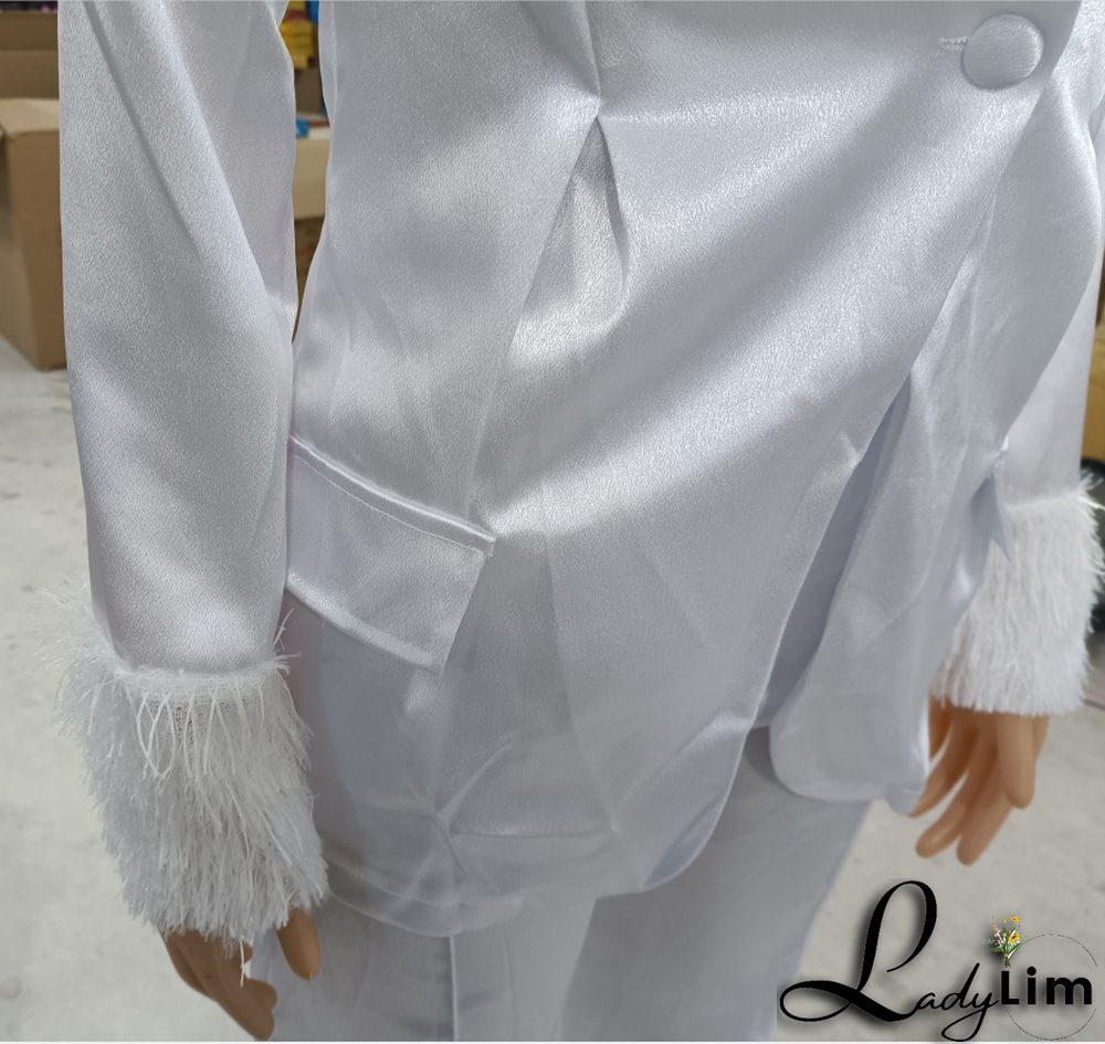 Women's Fashion Two-piece Blazer and Pants Suits with Feather