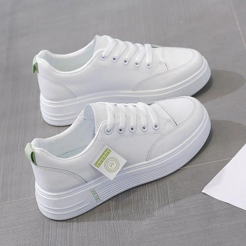 2021 Comfort Thick Bottomed Sneakers Women Fashion Casual White Flat Vulcanize Shoes High Top Platform Sneakers Woman
