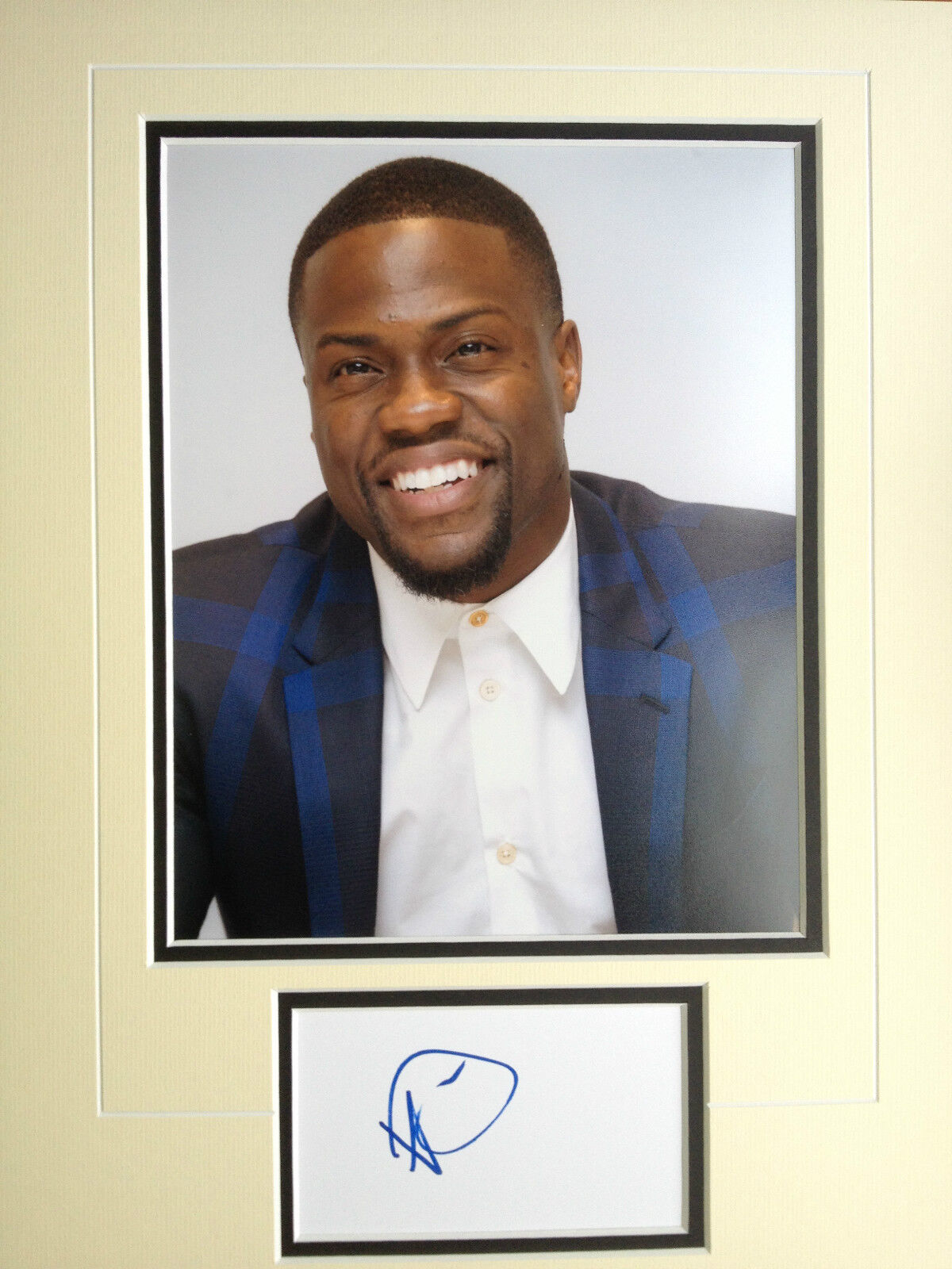 KEVIN HART - AMERICAN ACTOR & PRODUCER - EXCELLENT SIGNED Photo Poster painting DISPLAY