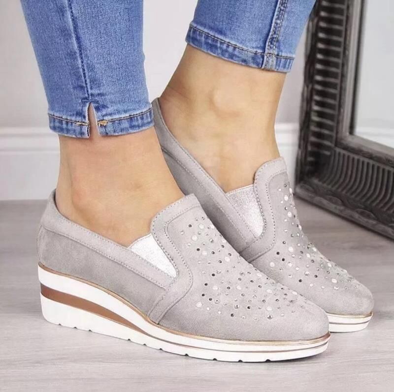 2022 Women Breathable Slip-on Flat Shoes