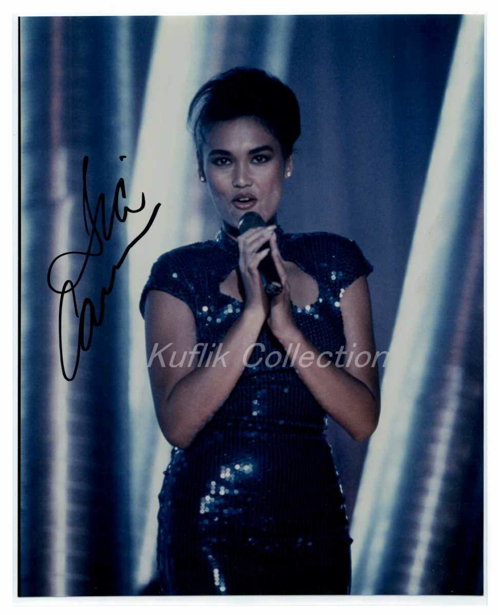 Tia Carrere - Signed Autograph Color 8x10 Photo Poster painting - Wayne's World