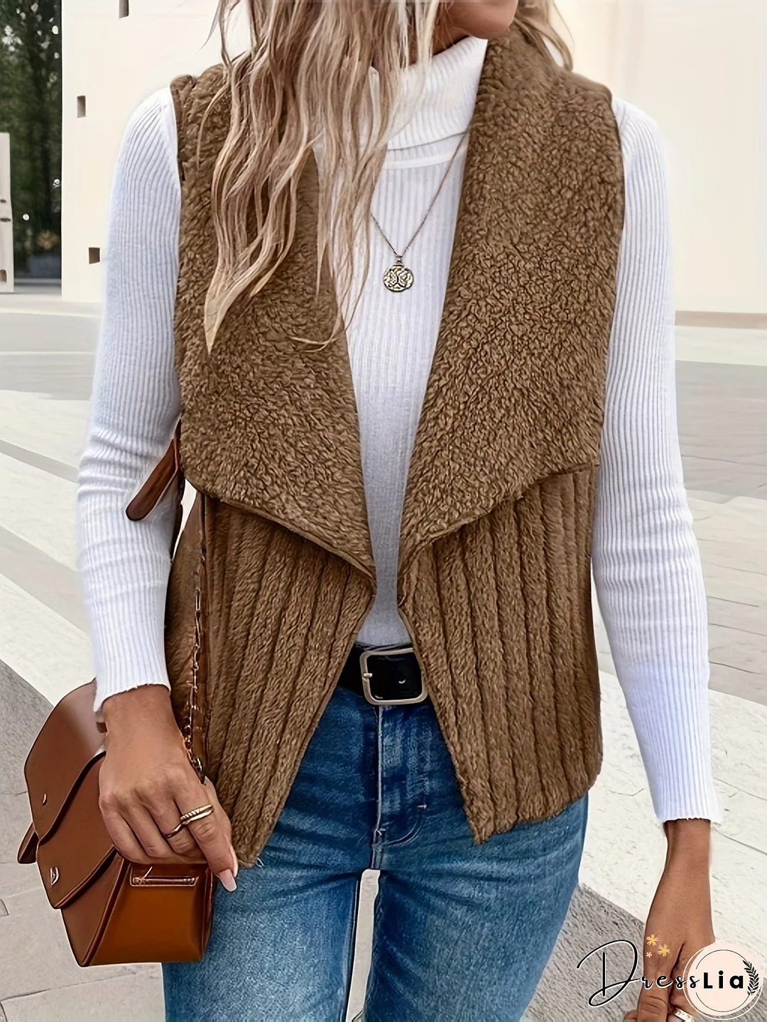 Casual and Comfortable winter garment