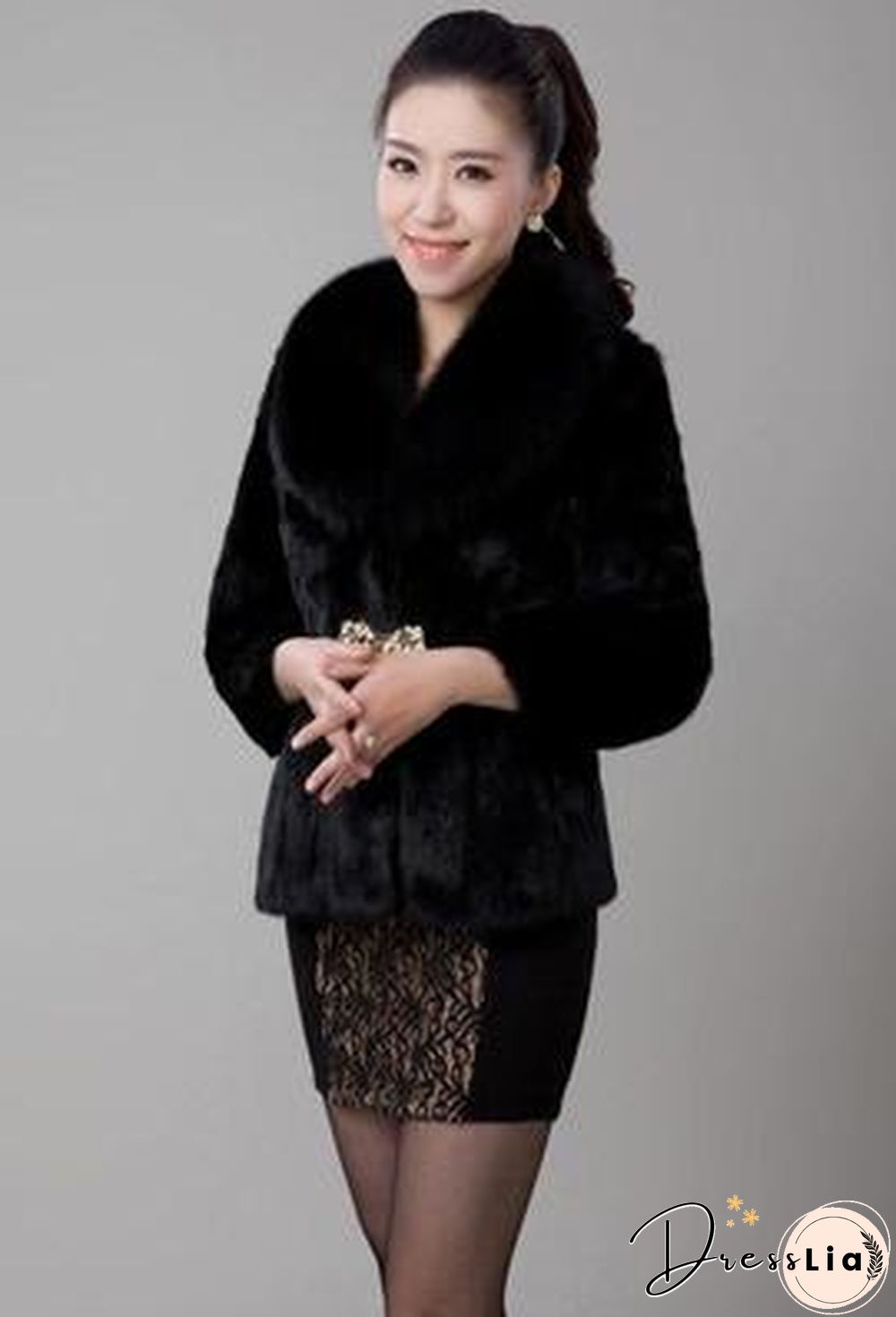 New Short Fur Coat Women Jacket Autumn Winter Imitation Rabbit Hair Short Korean Loose Thin Large Fur Collar Women Coat