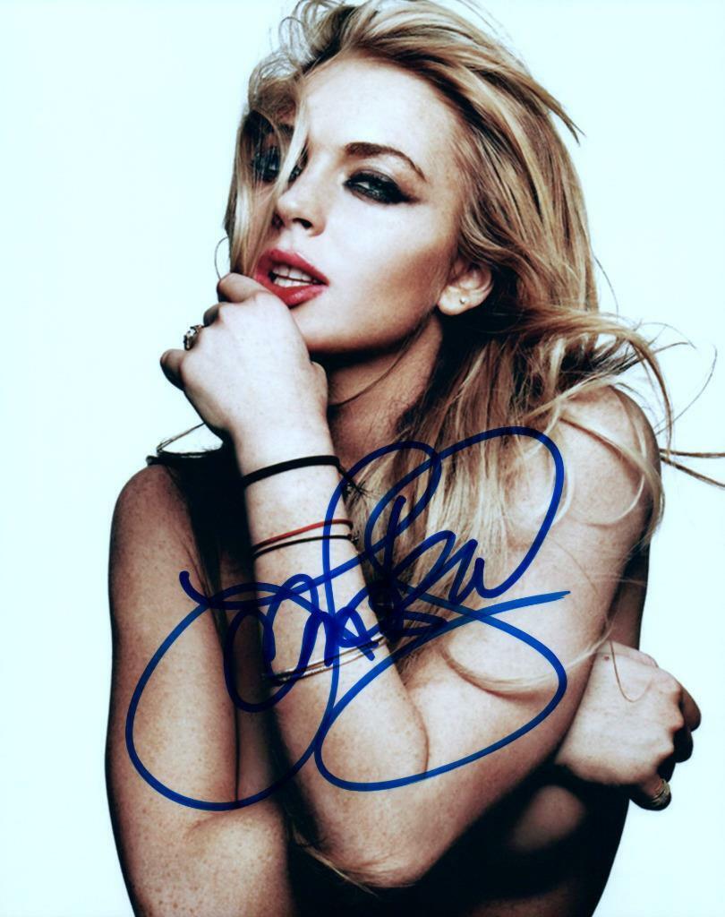 Lindsay Lohan autographed 8x10 Photo Poster painting signed Picture Very Nice and COA