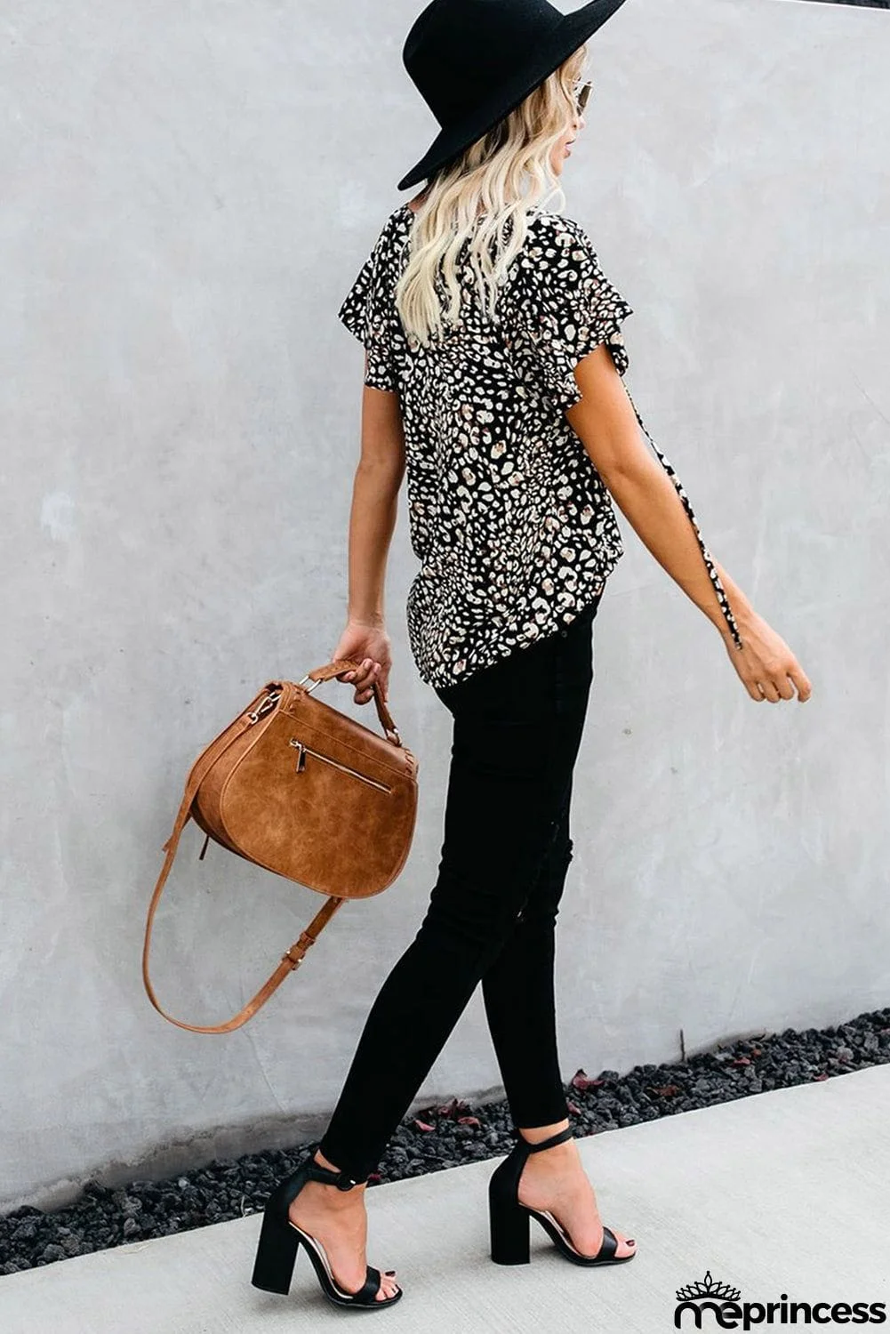 V-neck Short Sleeve Fashion Print Fantasy Fluttering Blouse