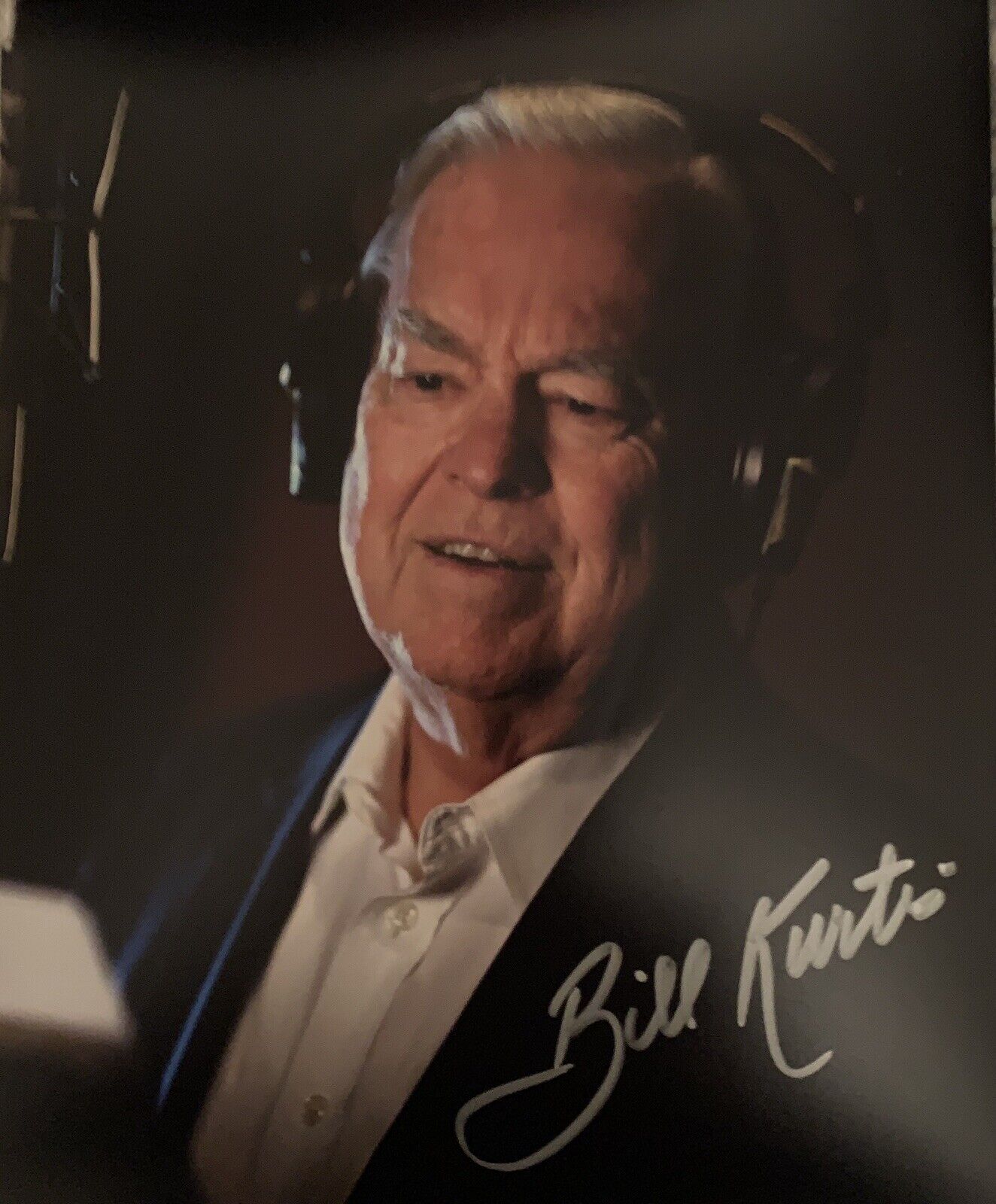 Bill Kurtis Signed 8x10 Photo Poster painting Pic Auto American Journalist