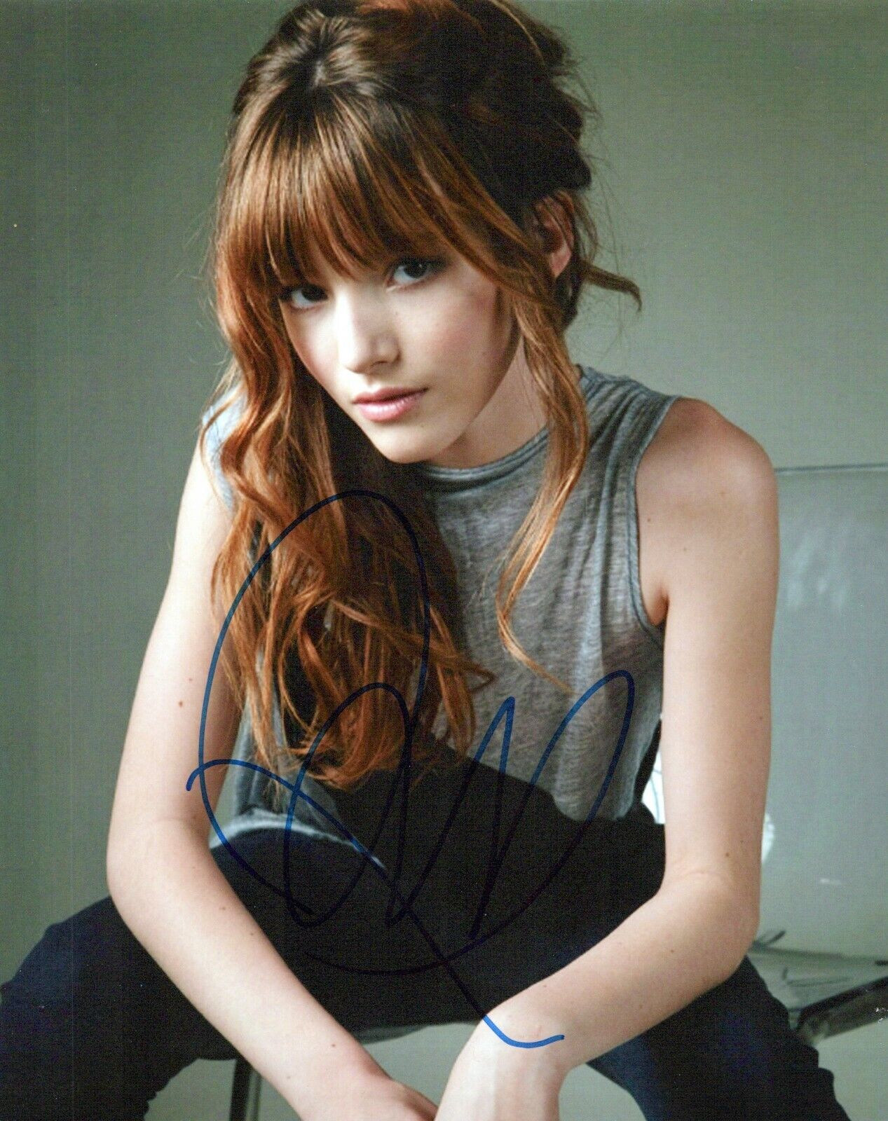 Bella Thorne glamour shot autographed Photo Poster painting signed 8x10 #27