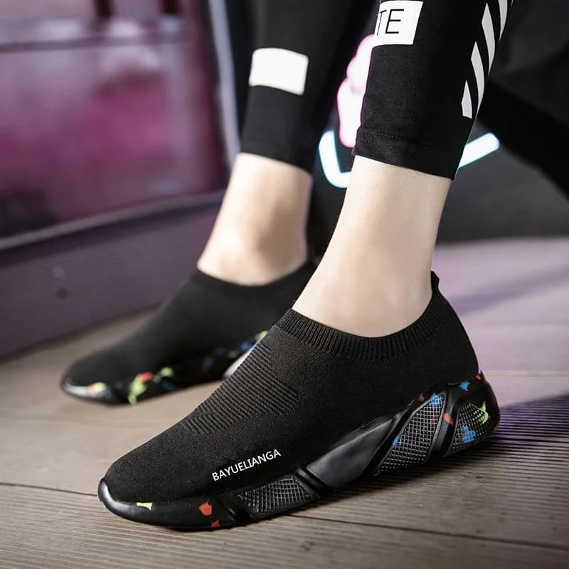 MWY Breathable Hollow Couple Socks Shoes Trendy Men Casual Shoes Chaussures Homme Male Loafers Fitness Sneakers Women Shoes