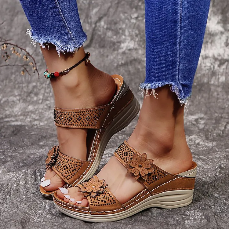 Breakj Breakj Spring And Summer New Retro Leisure Flowers Water Drilling Slope With A Word Of Women's Slope And Slippers