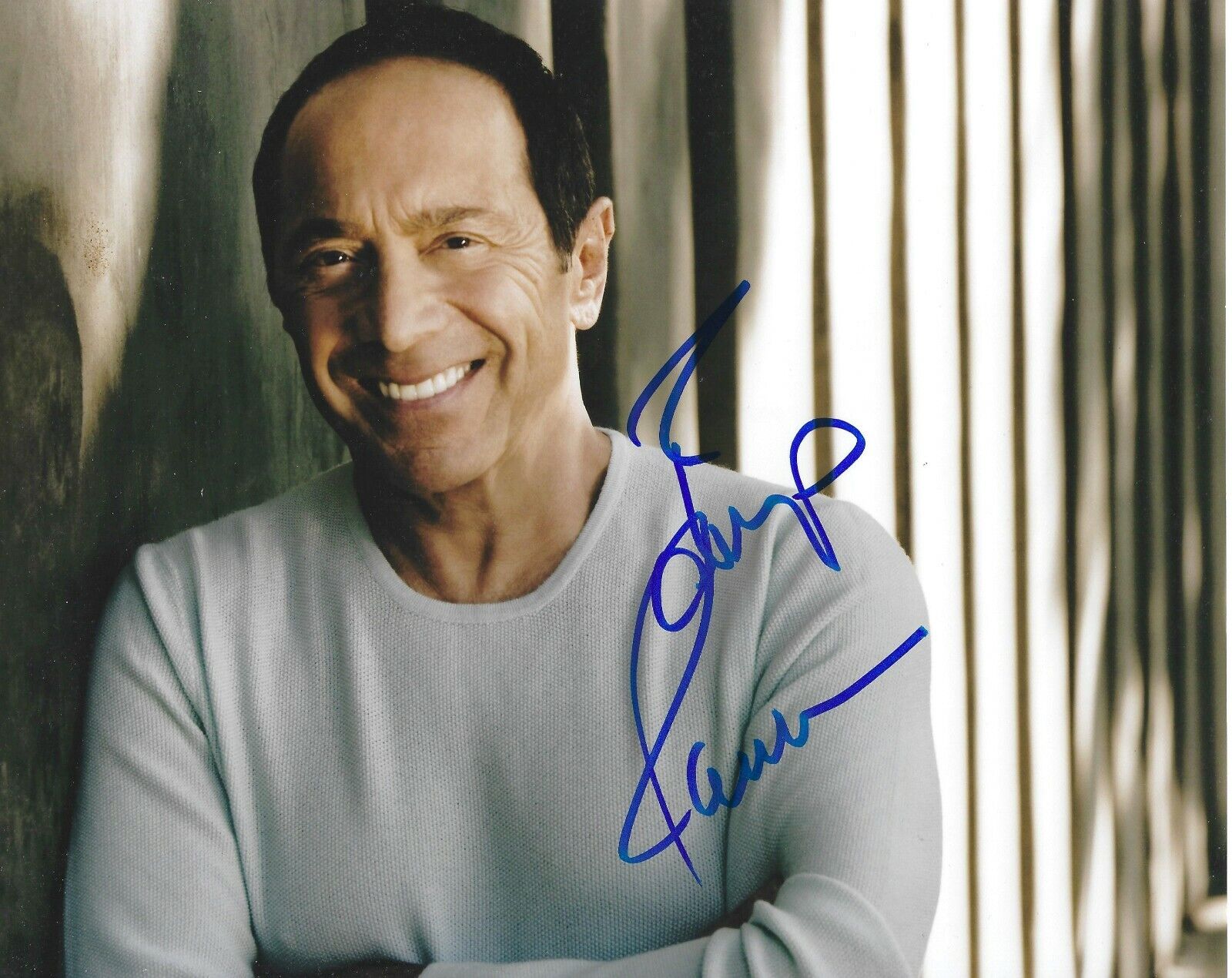 PAUL ANKA SIGNED 10x8 Photo Poster painting 2 - UACC & AFTAL RD AUTOGRAPH