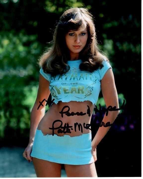 PATTI MCGUIRE Signed Autographed Photo Poster painting