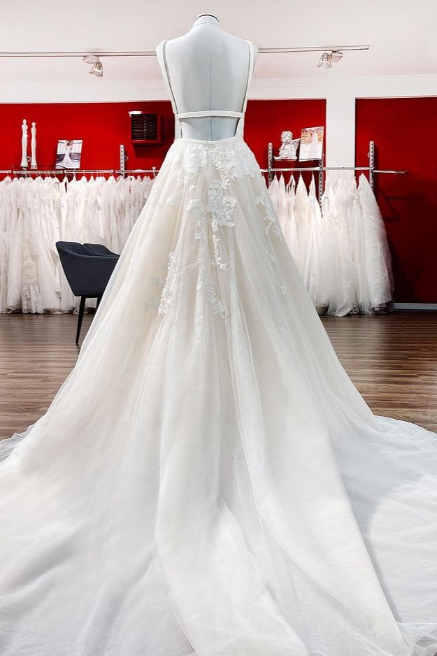 Long Princess V-neck Backless Wedding Dress With Lace Tulle