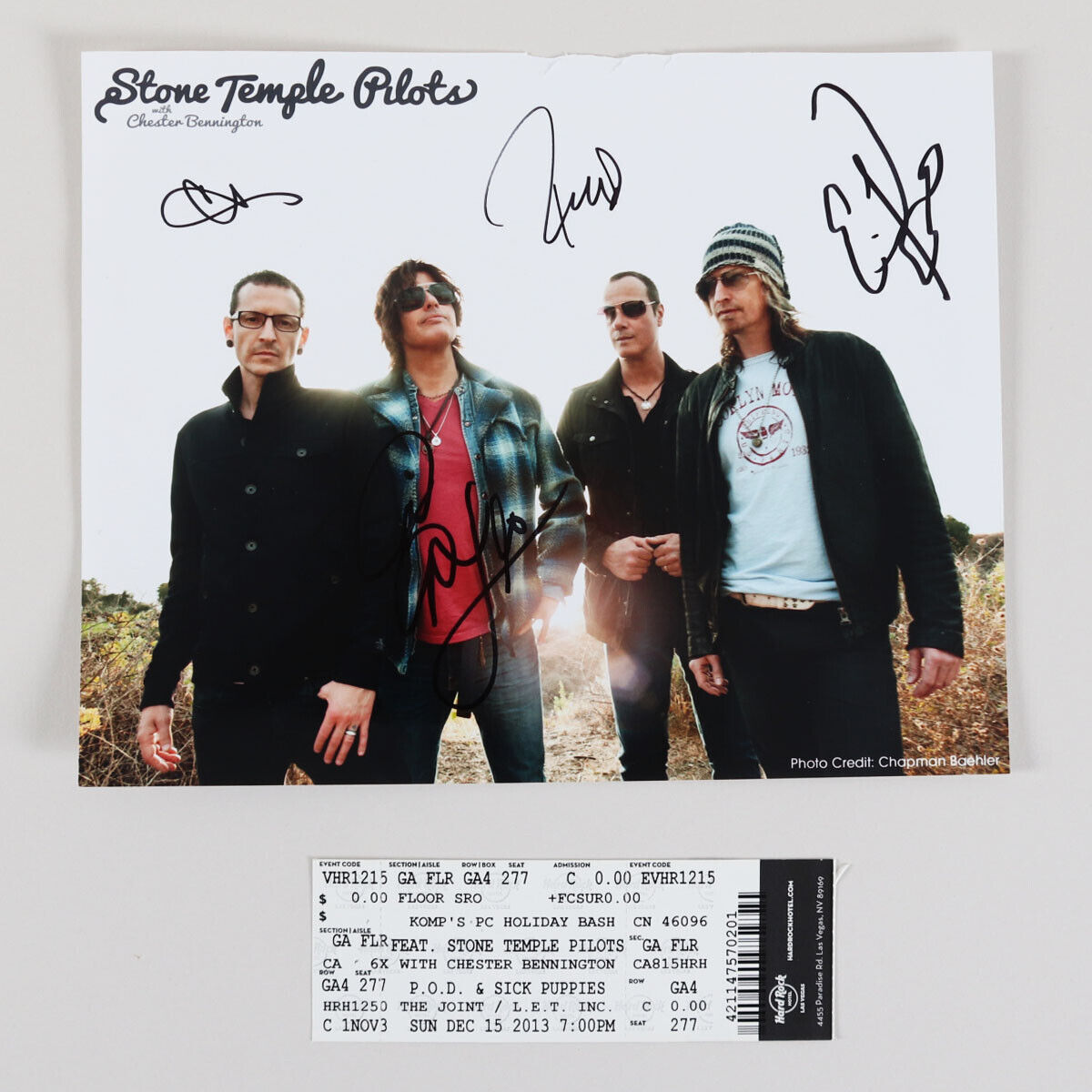 Stone Temple Pilots Signed 8x10 Photo Poster painting Chester Bennington w/ Ticket - COA BAS