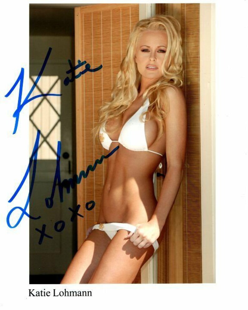 Katie lohmann signed autographed Photo Poster painting