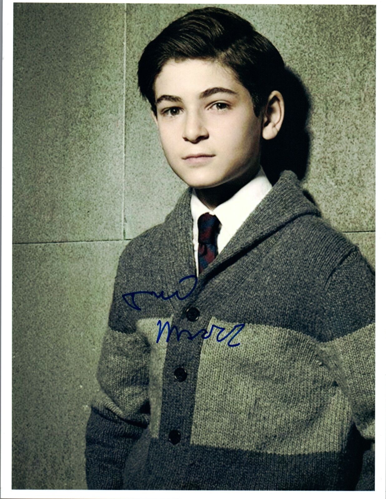 David Mazouz Signed Autographed 8x10 Photo Poster painting Gotham Bruce Wayne Full Sig COA VD