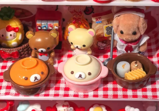 Mini Bear Oden Pot Charm