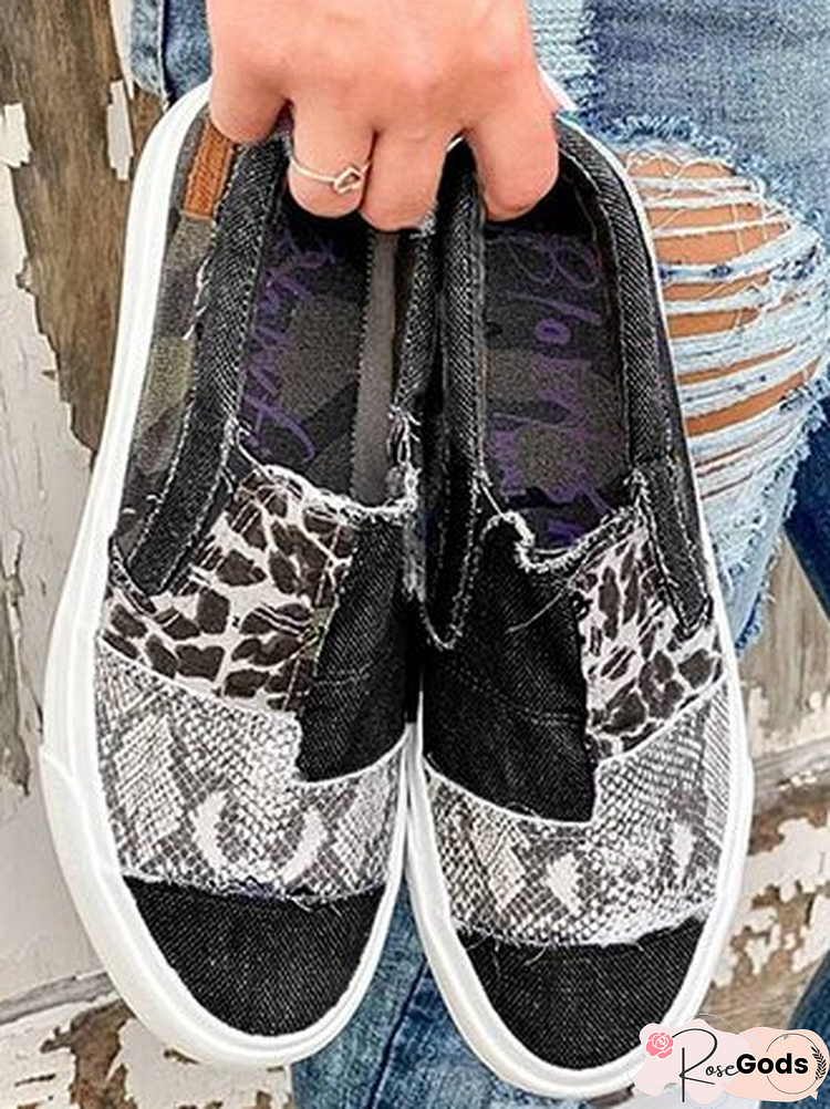 Vintage All Season Snakeskin Split Joint Sports & Outdoor Flat Heel Round Toe Fabric Eva Sneakers For Women
