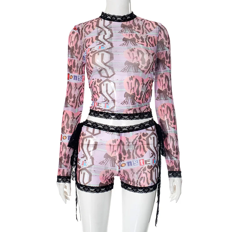 Brownm Brownm Women's Autumn And Winter Graffiti-Print Lace Lace Collar With Shorts Suit