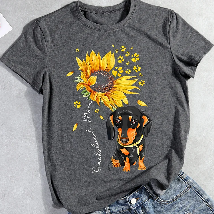 Just A Girl Who Loves Sunflowers And Dogs Sunflowers And Dogs Round Neck T-shirt Tee