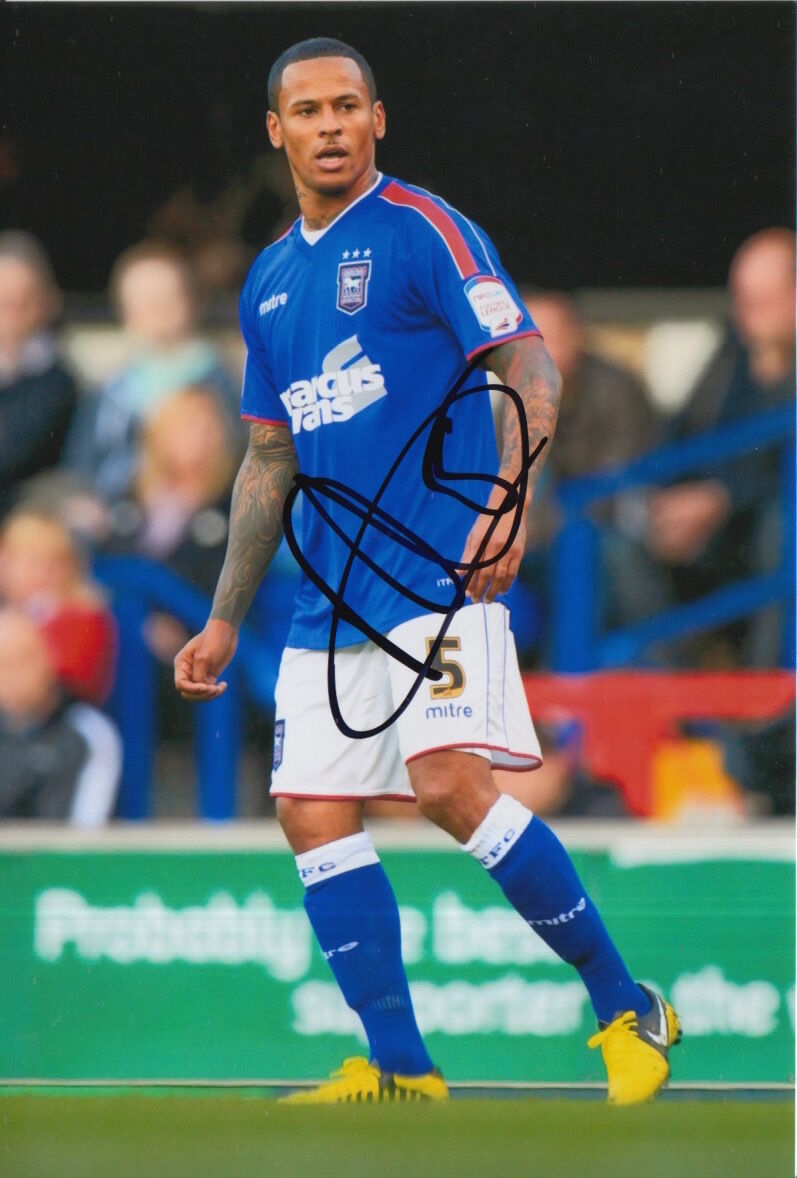 IPSWICH TOWN HAND SIGNED DJ CAMPBELL 6X4 Photo Poster painting 3.