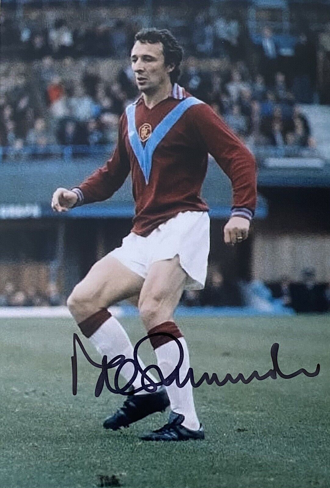 Mike Summerbee Genuine Hand Signed Burnley 6X4 Photo Poster painting 2