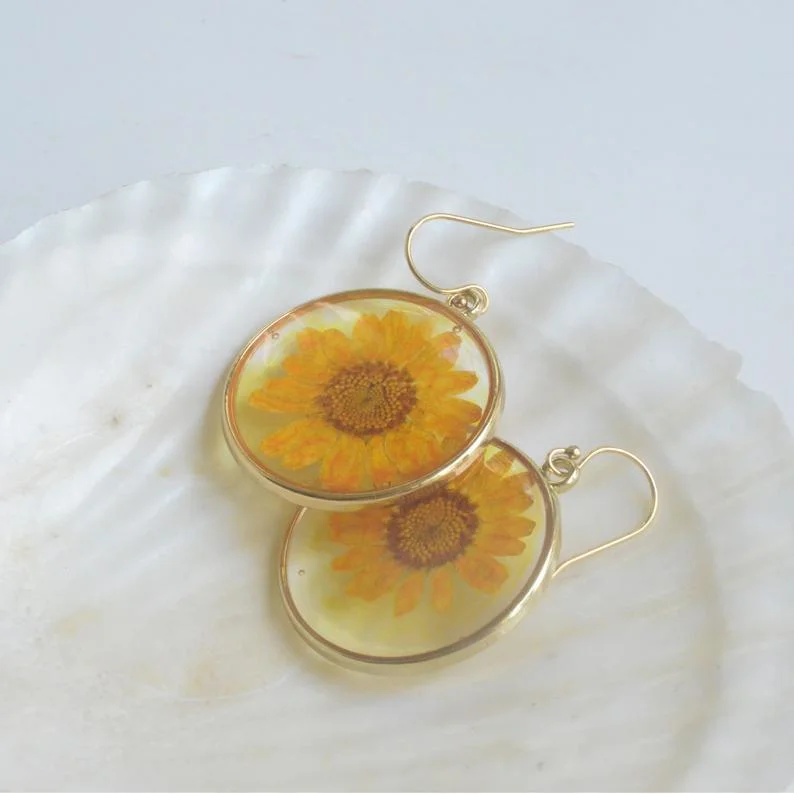 Vintage Round Dried Sunflower Earrings