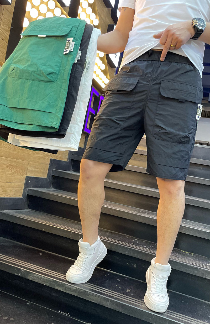 Wlntempo 2025 New Men's Summer Fashion Solid Color Cargo Shorts Male High Waist Straight Shorts Men Pockets Casual Short Pants D356
