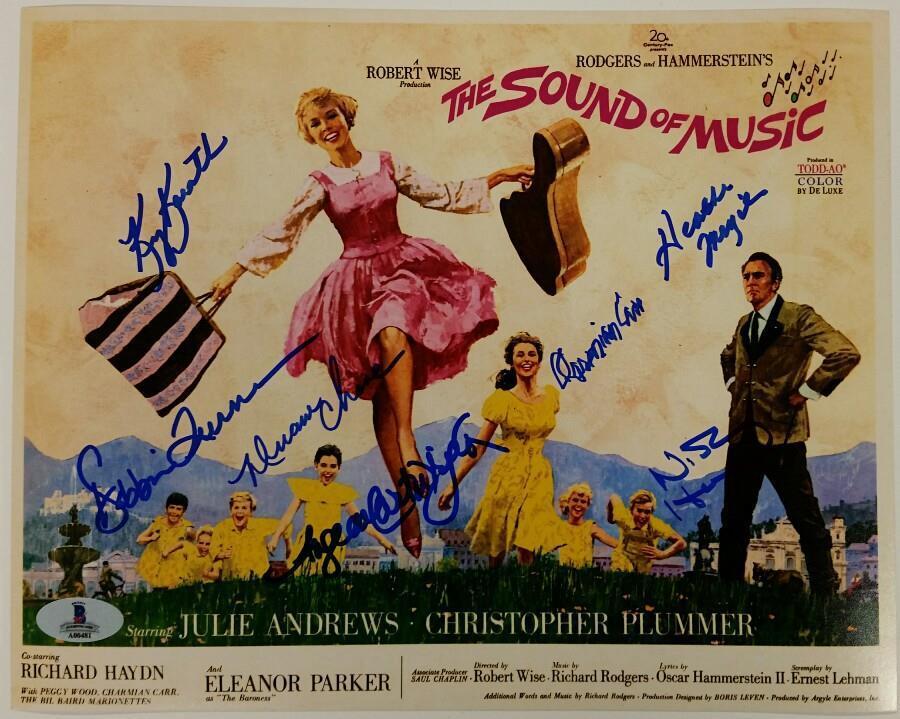 SOUND OF MUSIC Cast Signed 8x10 Photo Poster painting (7) Autos Image #2 w/ Beckett BAS COA