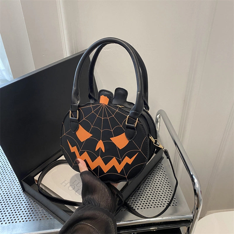 Halloween Women’s Pu Leather Pumpkin Vintage Style Classic Style Round Zipper Crossbody Bag