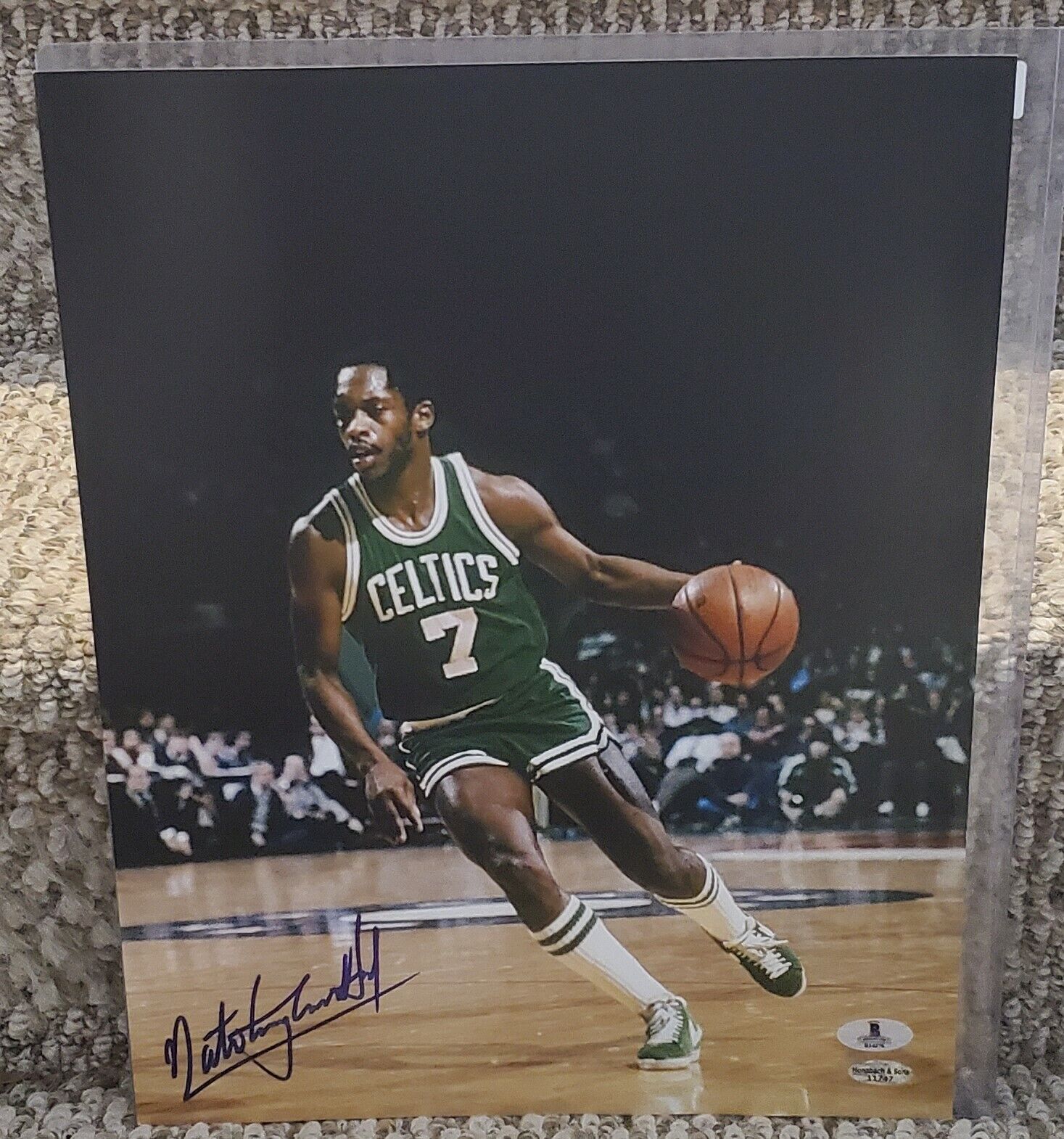 Signed 11x14 NATE ARCHIBALD Boston Celtics Autographed Photo Poster painting Beckett Hologram