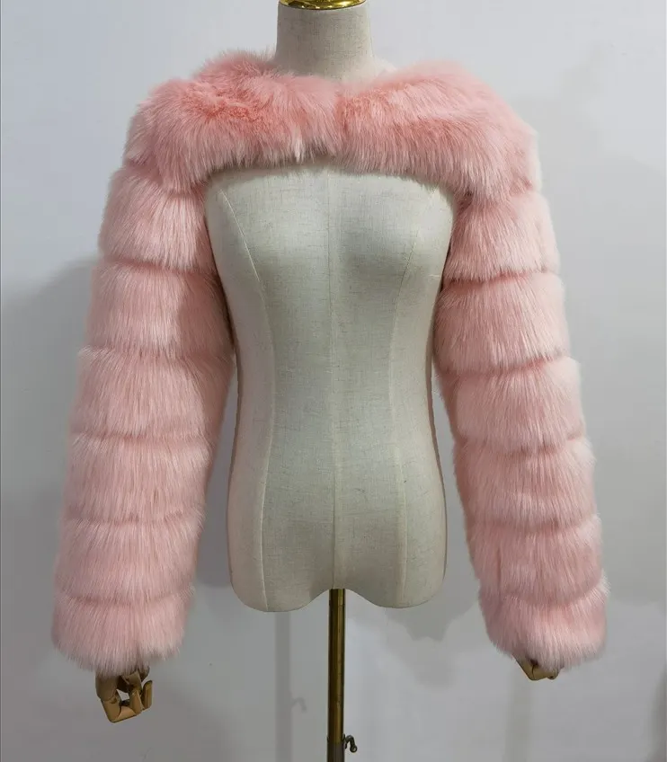 Fashionable Autumn And Winter Women's Cape Fur Coat