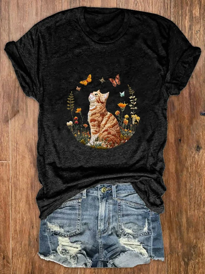 Women's Cat Embroidery Printed Crew Neck T-Shirt