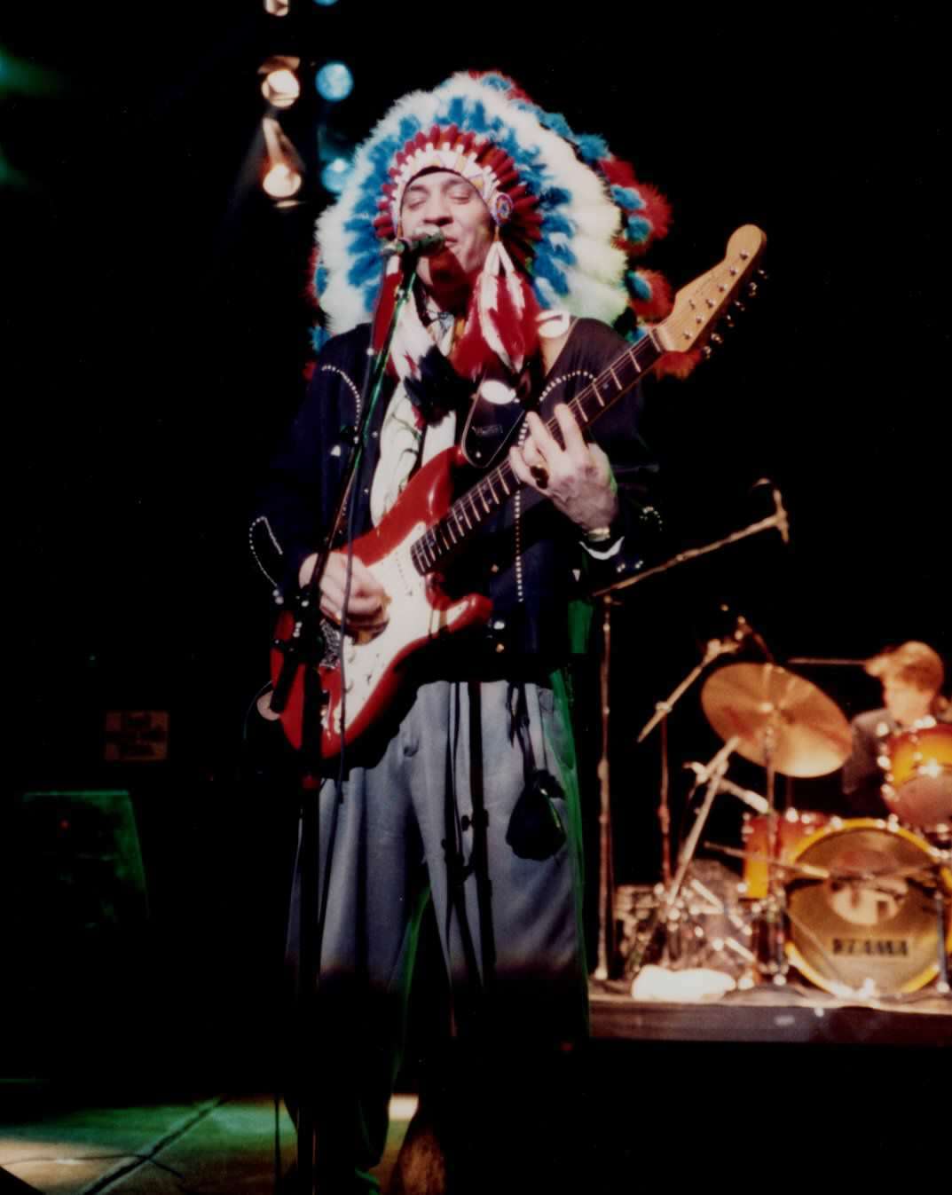 Guitar Legend Stevie Ray Vaughan - SRV - INDIAN HEADDRESS 5x7 Photo Poster painting!