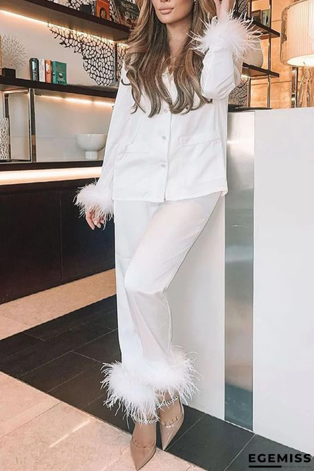 White Casual Print Patchwork Buckle Feathers Turn-back Collar Long Sleeve Two Pieces | EGEMISS