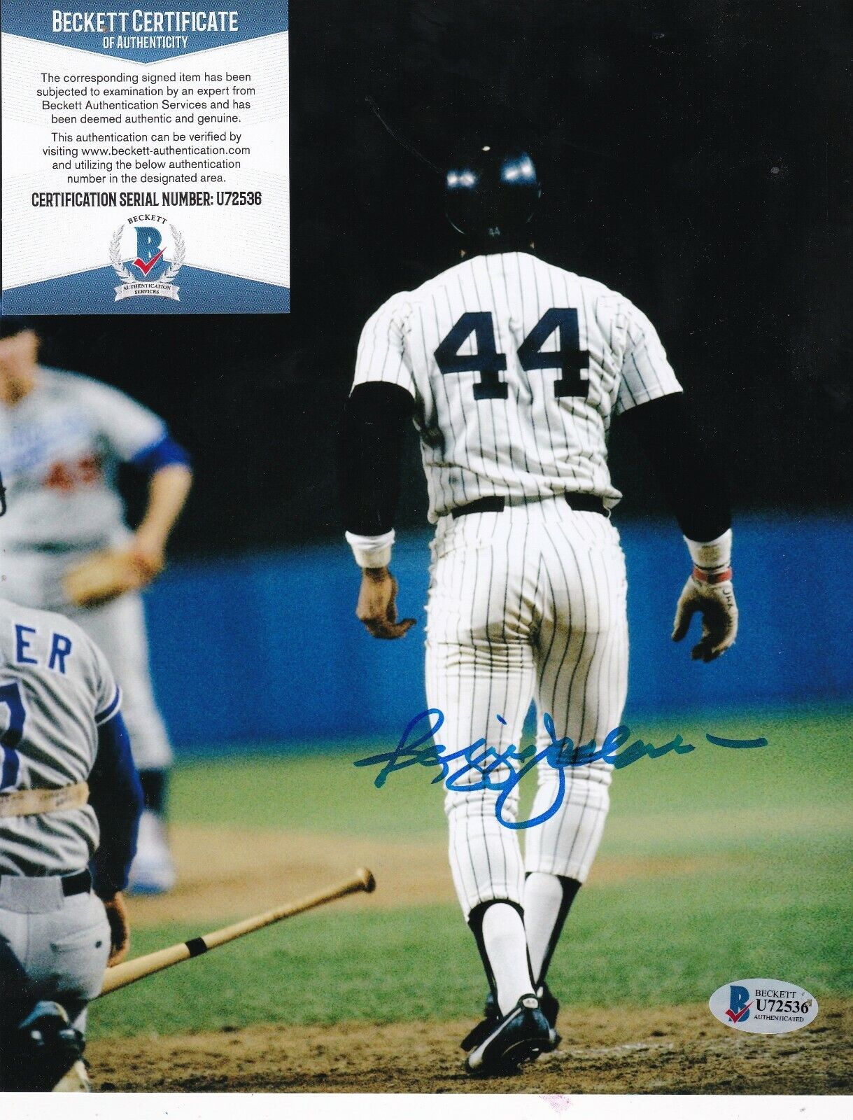 REGGIE JACKSON NEW YORK YANKEES BECKETT AUTHENTICATED ACTION SIGNED 8x10