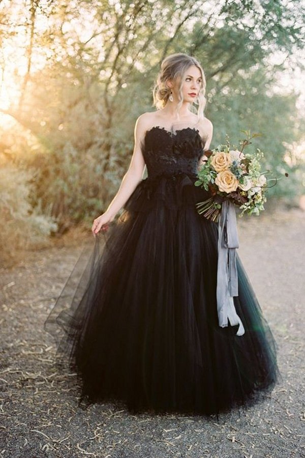 Classy Black Wedding Dress Long Sweetheart Open Back With Lace Tulle