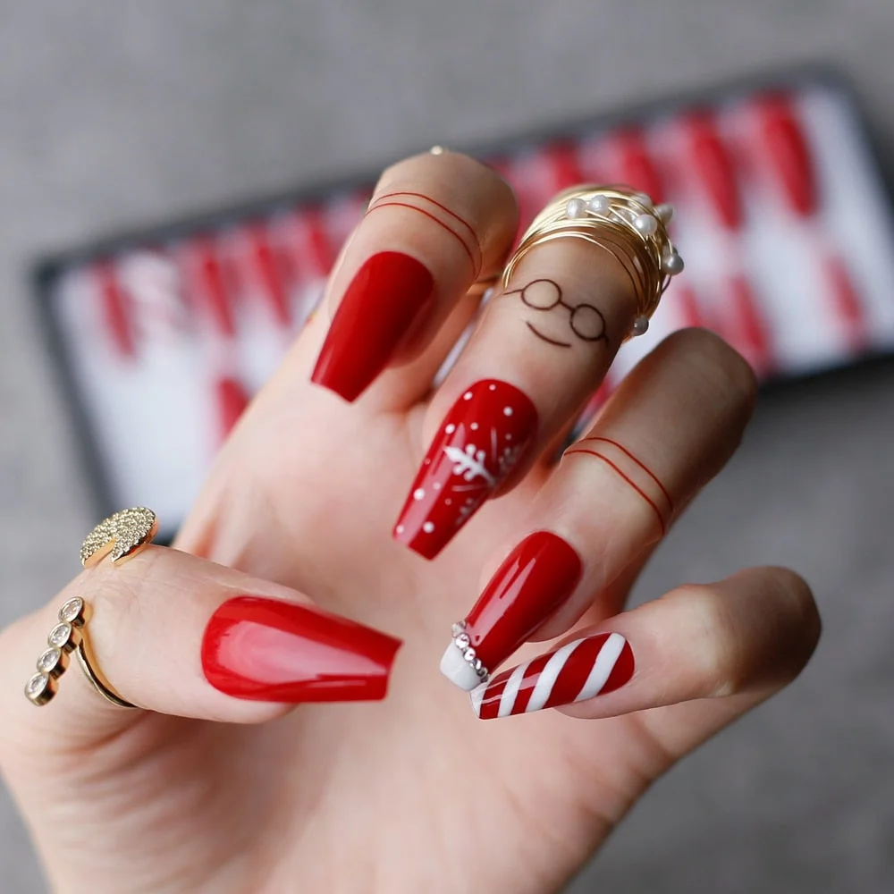 Christmas candycane Coffin False nails with box  Acrylic crystal DIY Style Art Fake nalis Tips Press on nails Snow Christmas hat-Nail Inspo