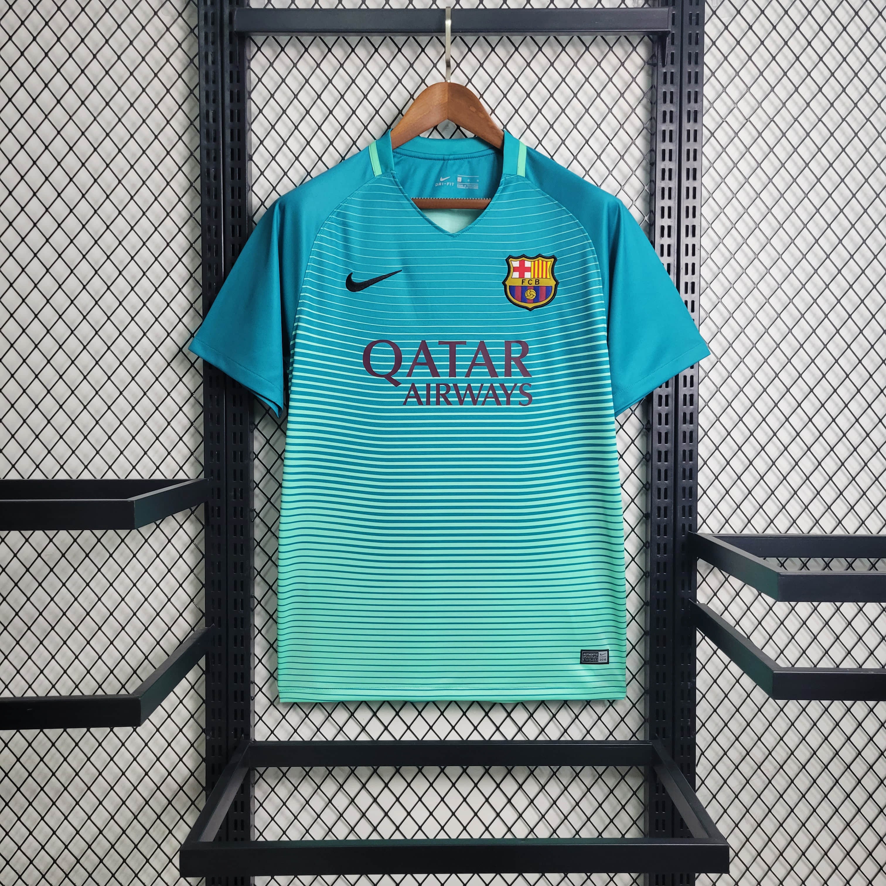 B.A.R.S.A Retro 16-17 Third Jersey