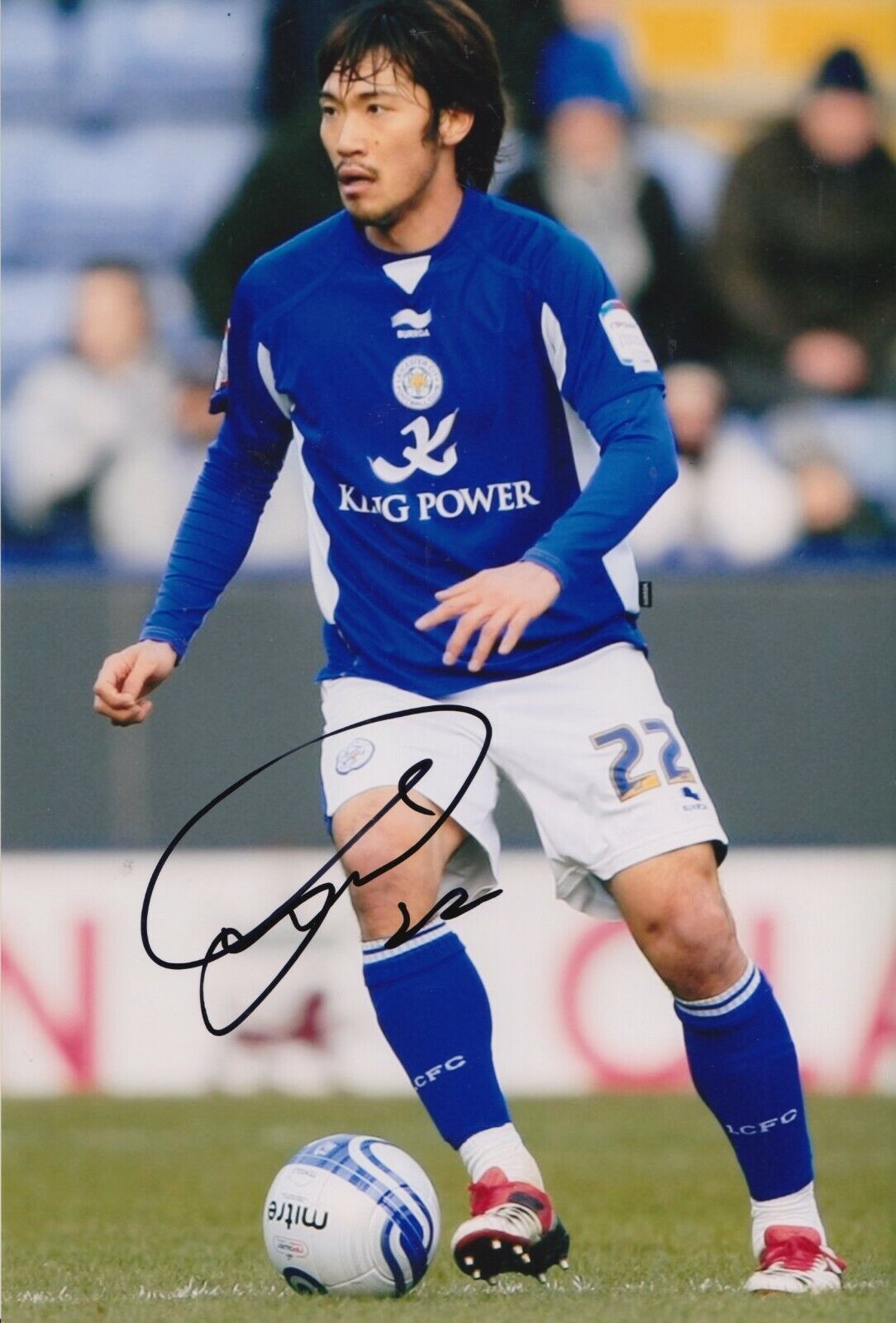 Yuki Abe Hand Signed 12x8 Photo Poster painting - Leicester City Football Autograph 2.