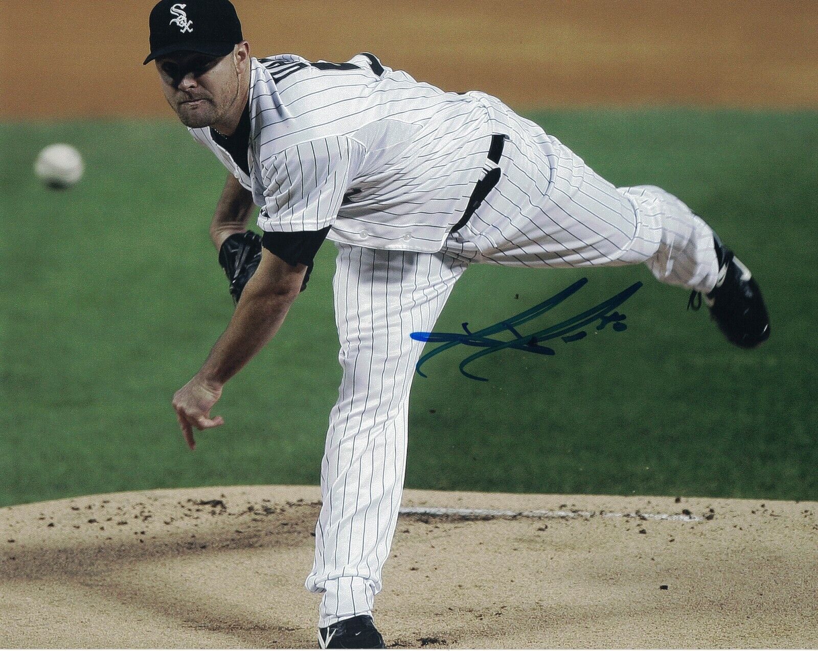 John Danks Signed Autographed 8x10 Photo Poster painting Chicago White Sox A