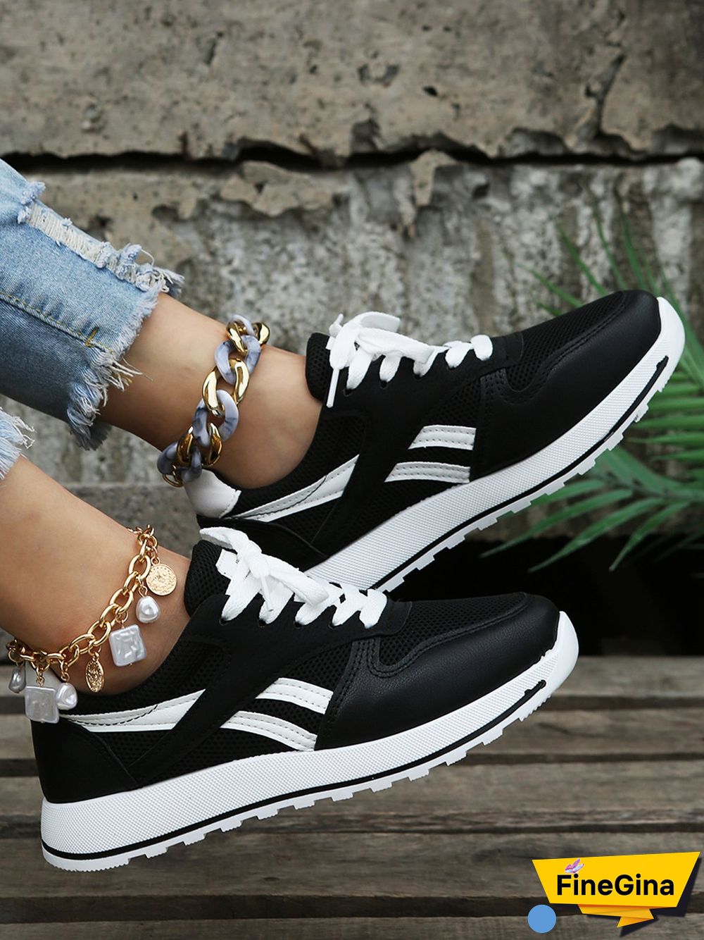 Color Block Sports All Season Split Joint Flat Heel Round Toe Fabric Fabric Lace-Up Sneakers for Women
