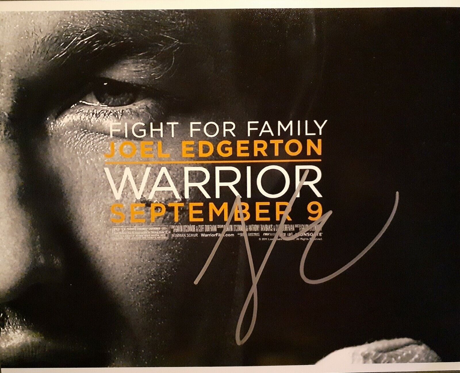 Joel Edgerton signed 8x10