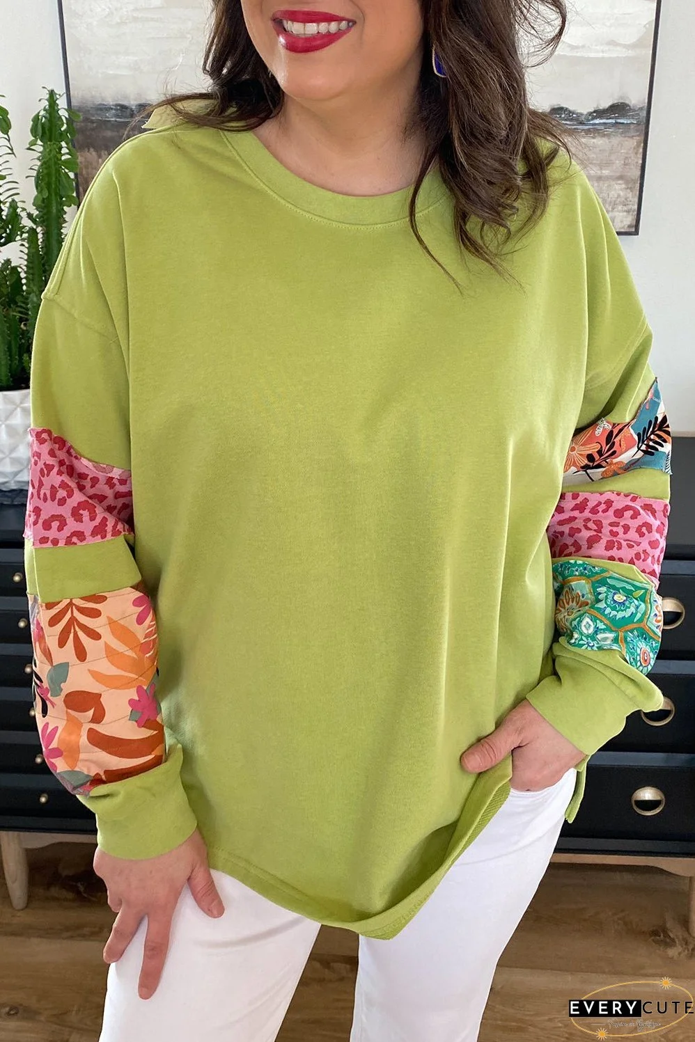 Green Plus Size Printed Patchwork Sleeve Split Sweatshirt