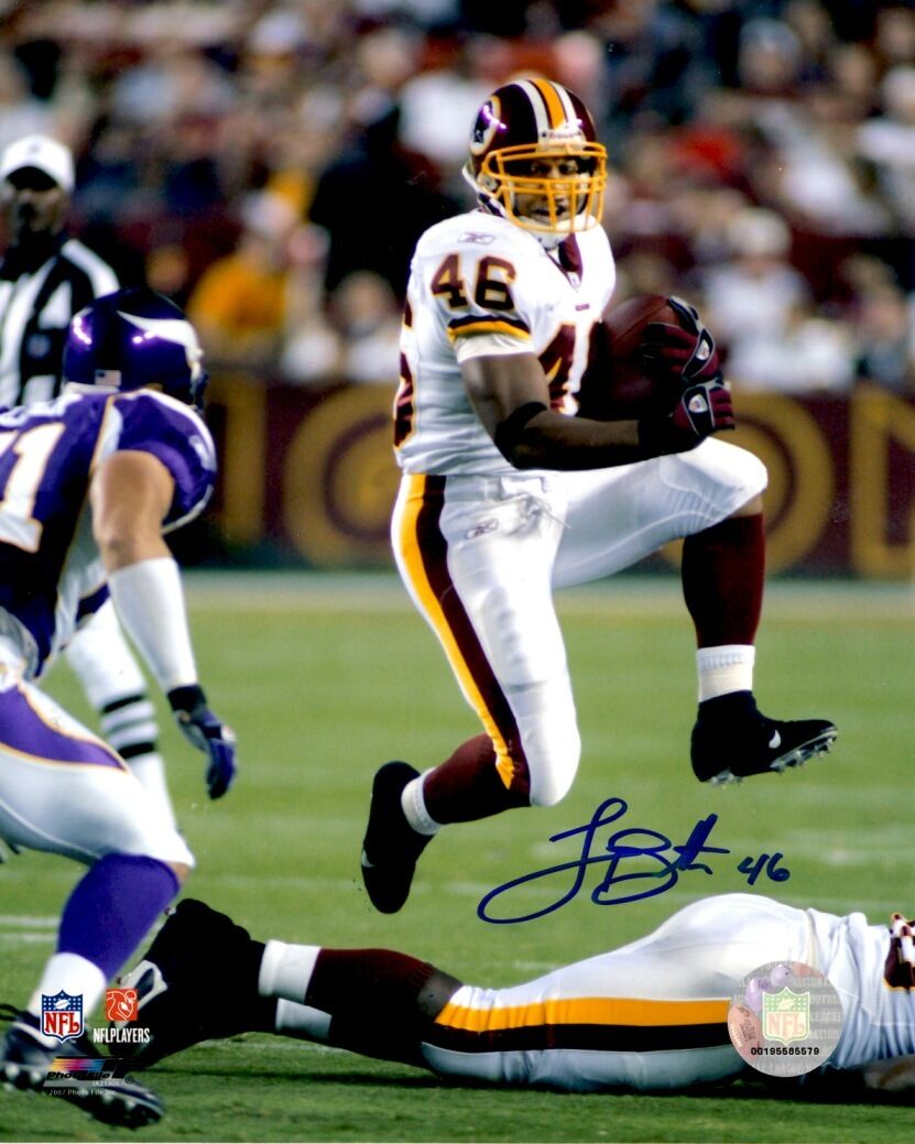 Signed 8x10 LADELL BETTS Washington Redskins Autographed Photo Poster painting - w/COA