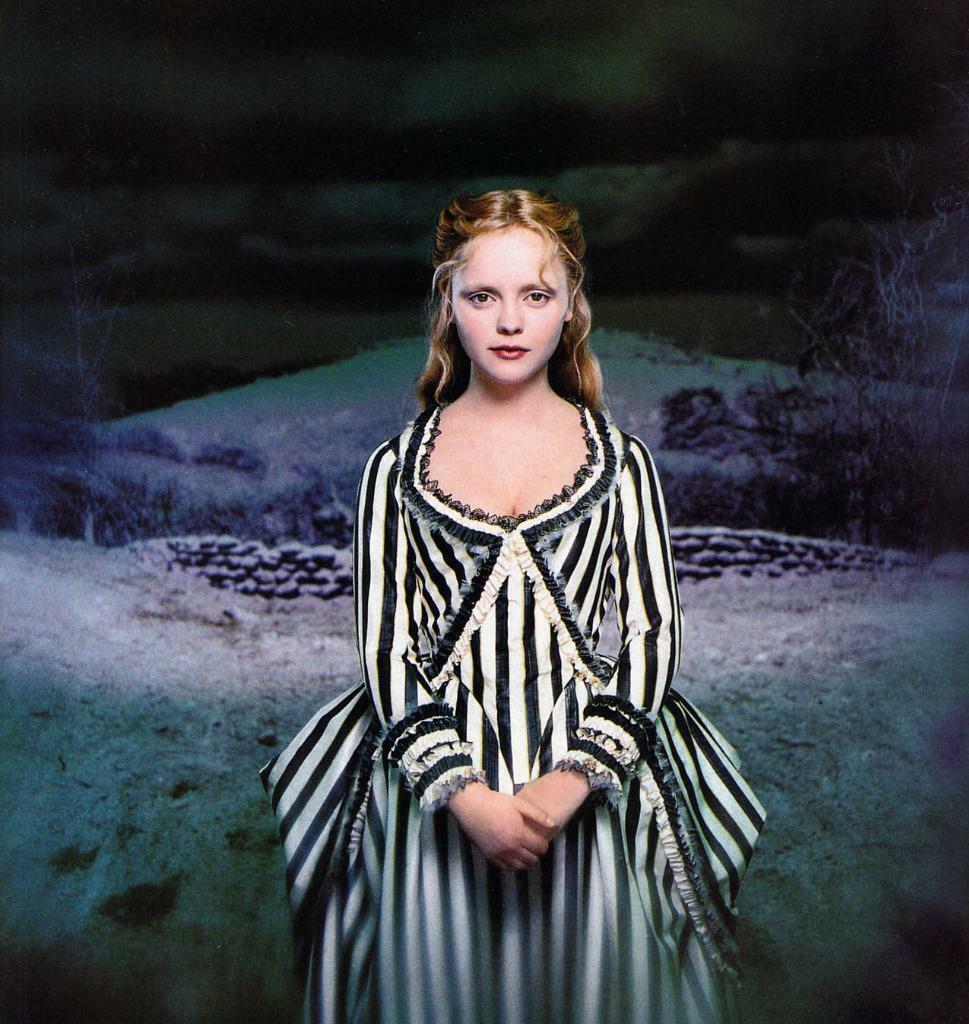 Christina Ricci 8x10 Picture Simply Stunning Photo Poster painting Gorgeous Celebrity #10